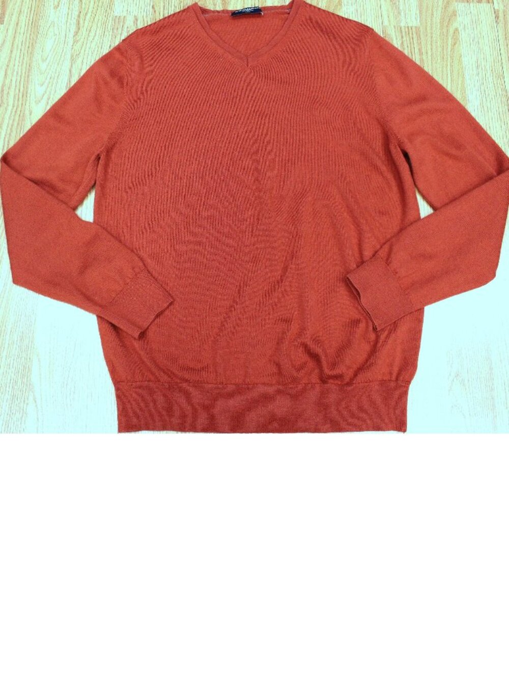 CHARLES TYRWHITT V-NECK 100% MERINO WOOL SWEATER RUST/ORANGE LARGE, L